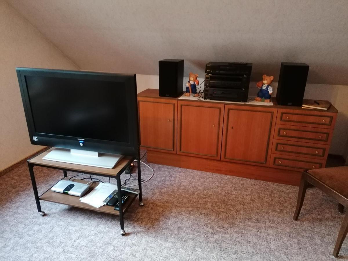 Ferienwohnung Wiesenweg 바트베더케사 외부 사진